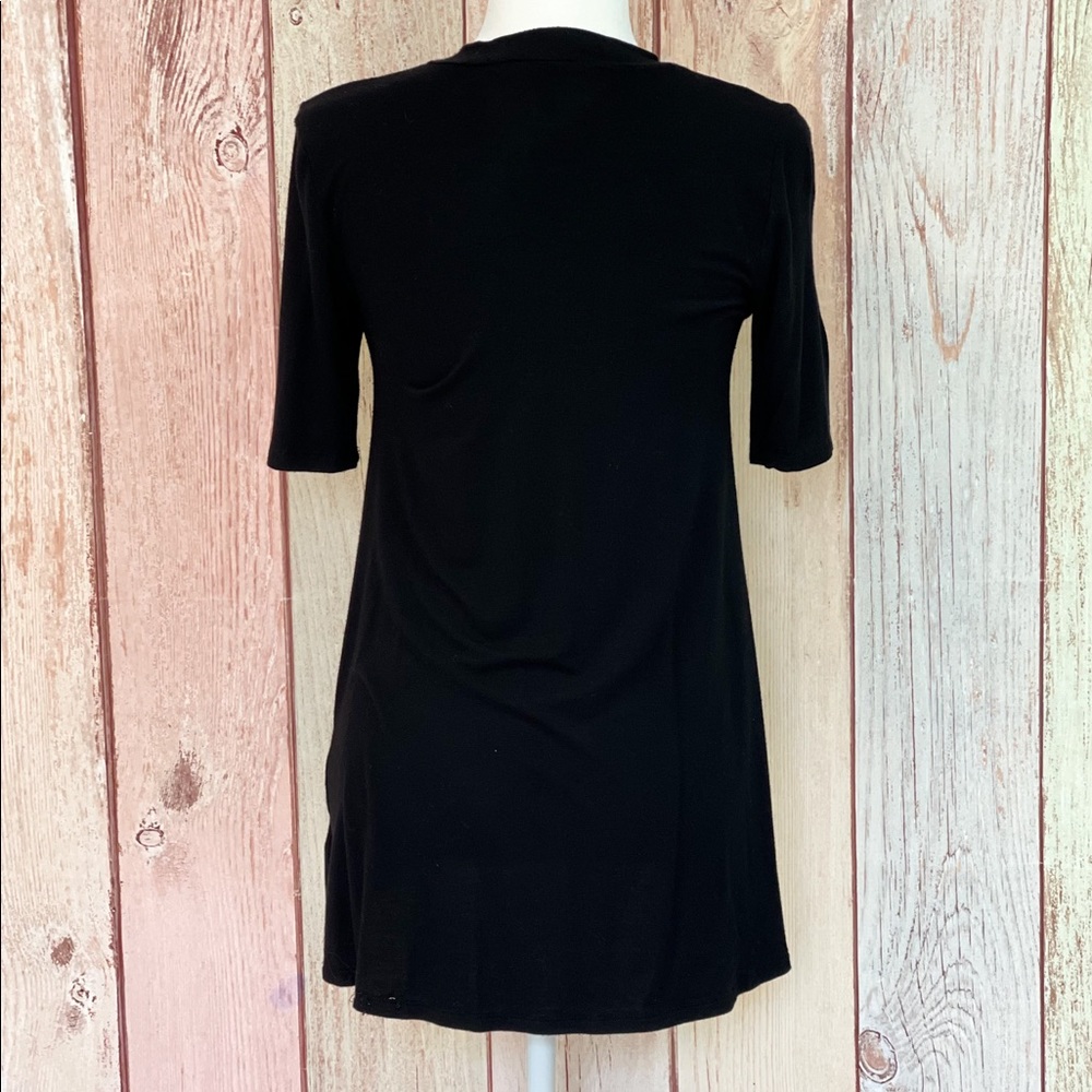 Women’s Adam Levine Black Cut Out Tunic Tee Size XS - Picture 5 of 11